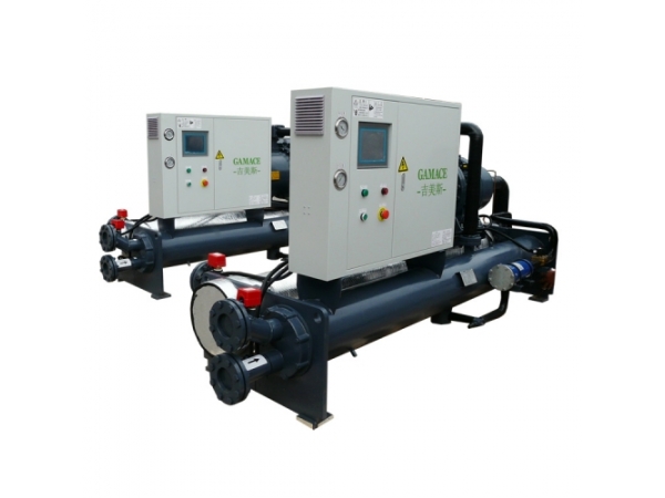 風(fēng)冷式冷水機制冷效果穩(wěn)定、適用范圍廣且不挑安裝環(huán)境